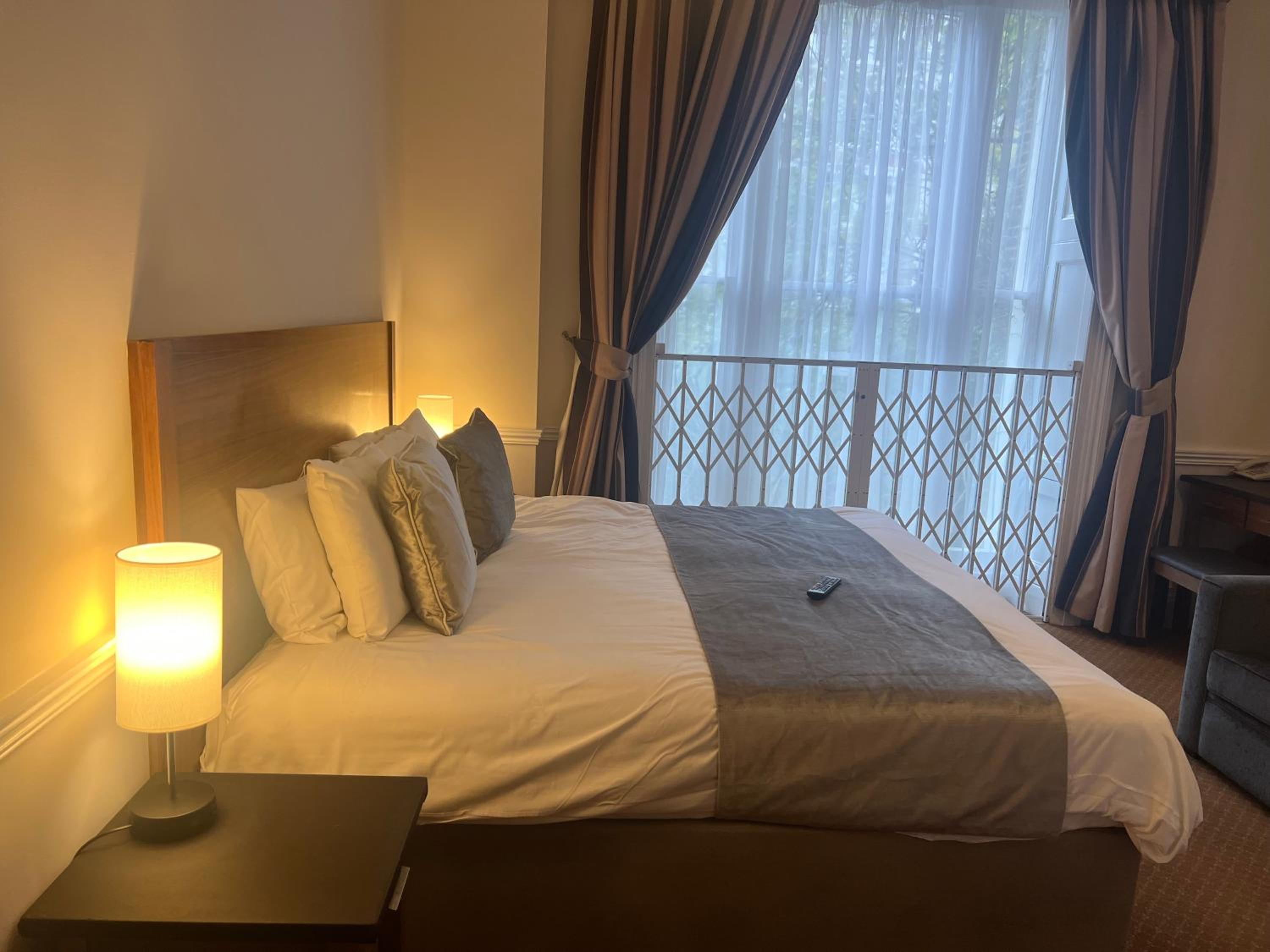 غرفة ثلاثية بسرير مزدوج، Hotel Cavendish 7/10