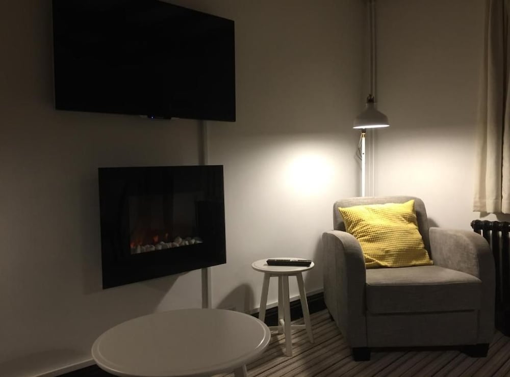 manorhaus Llangollen 22/50