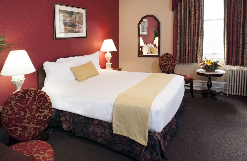 HOTEL COLORADO 13/72