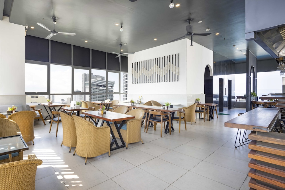 Atlantic Nha Trang Hotel 39/50