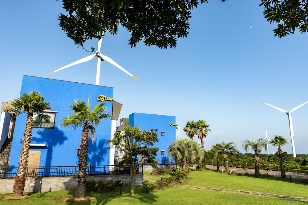 Jeju Blue & Sea 63/69