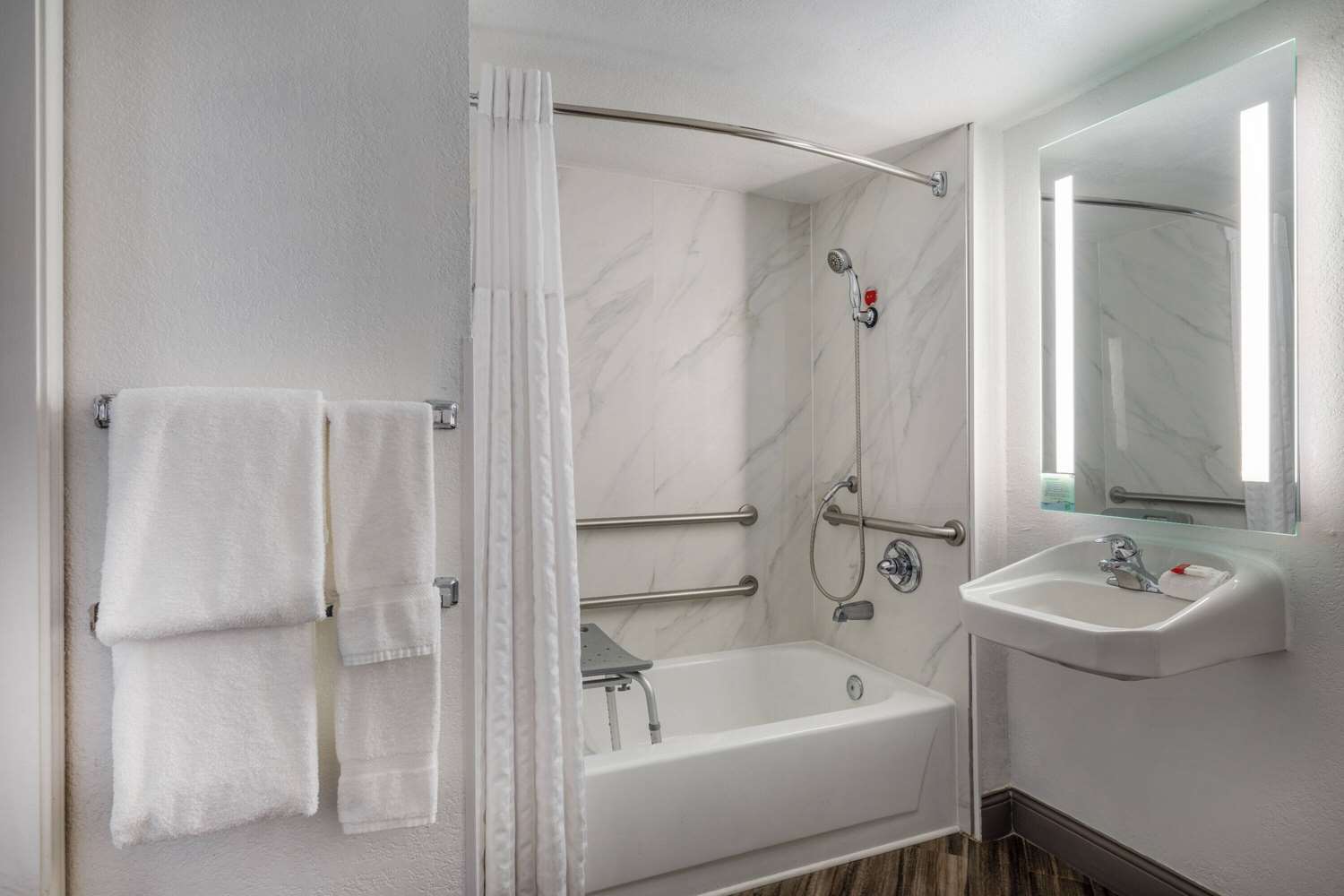 La Quinta Inn Sacramento North 37/39
