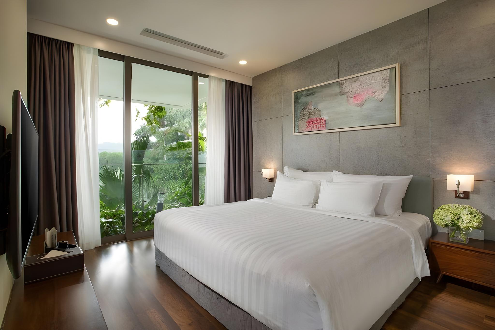 Sky, Premier, King Bed, Queen Bed