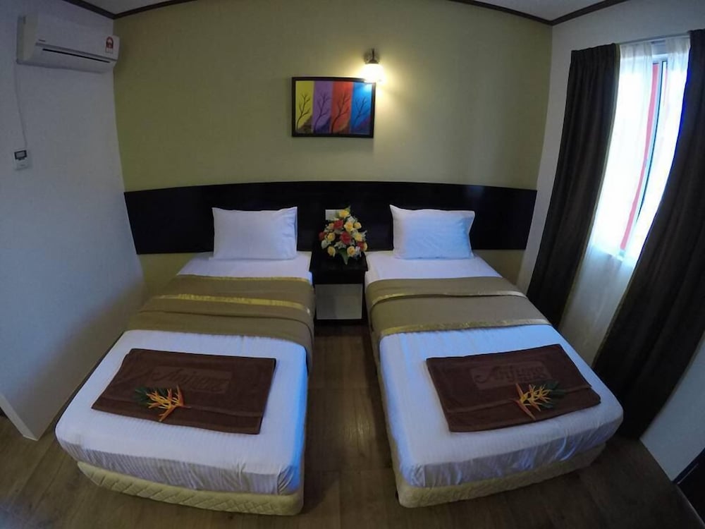 STANDARD, TWIN BEDS