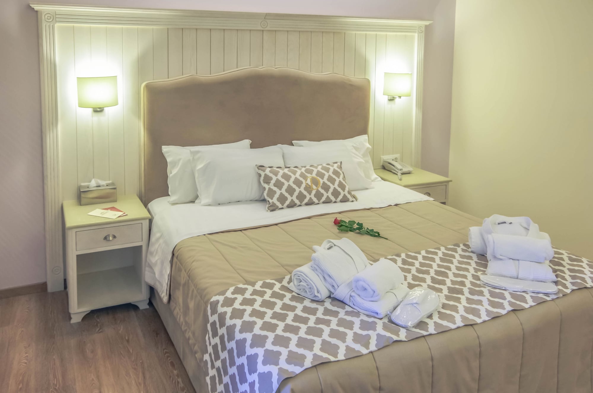 Family Suite, Double and Twin Beds