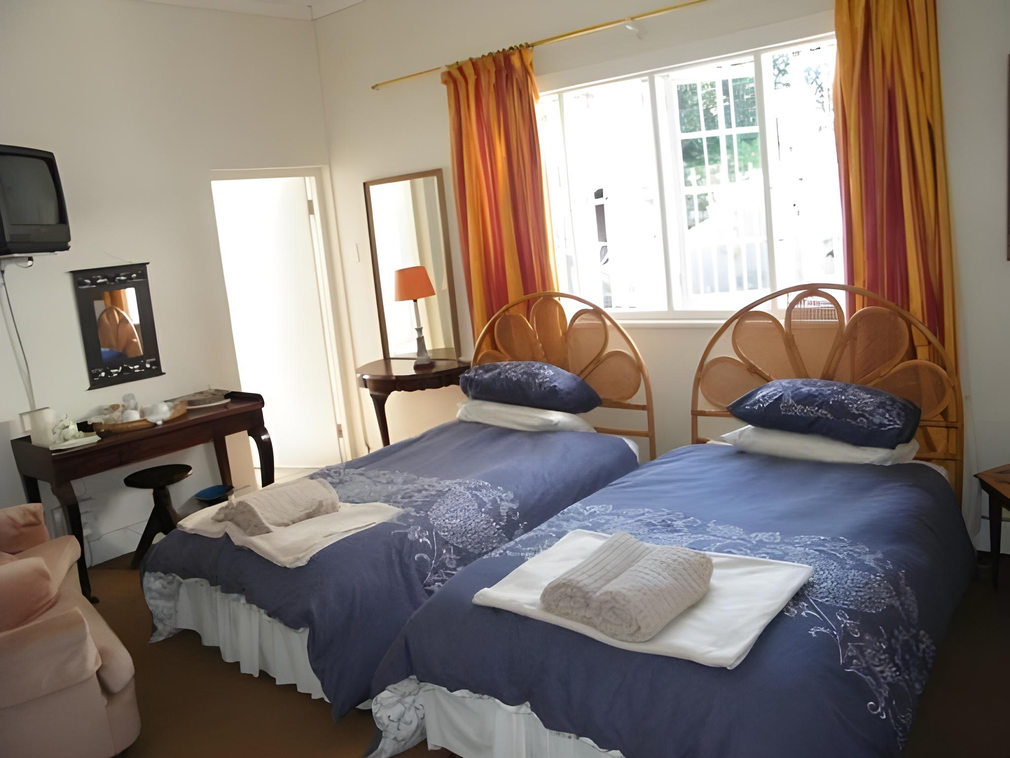 Room, Twin Beds