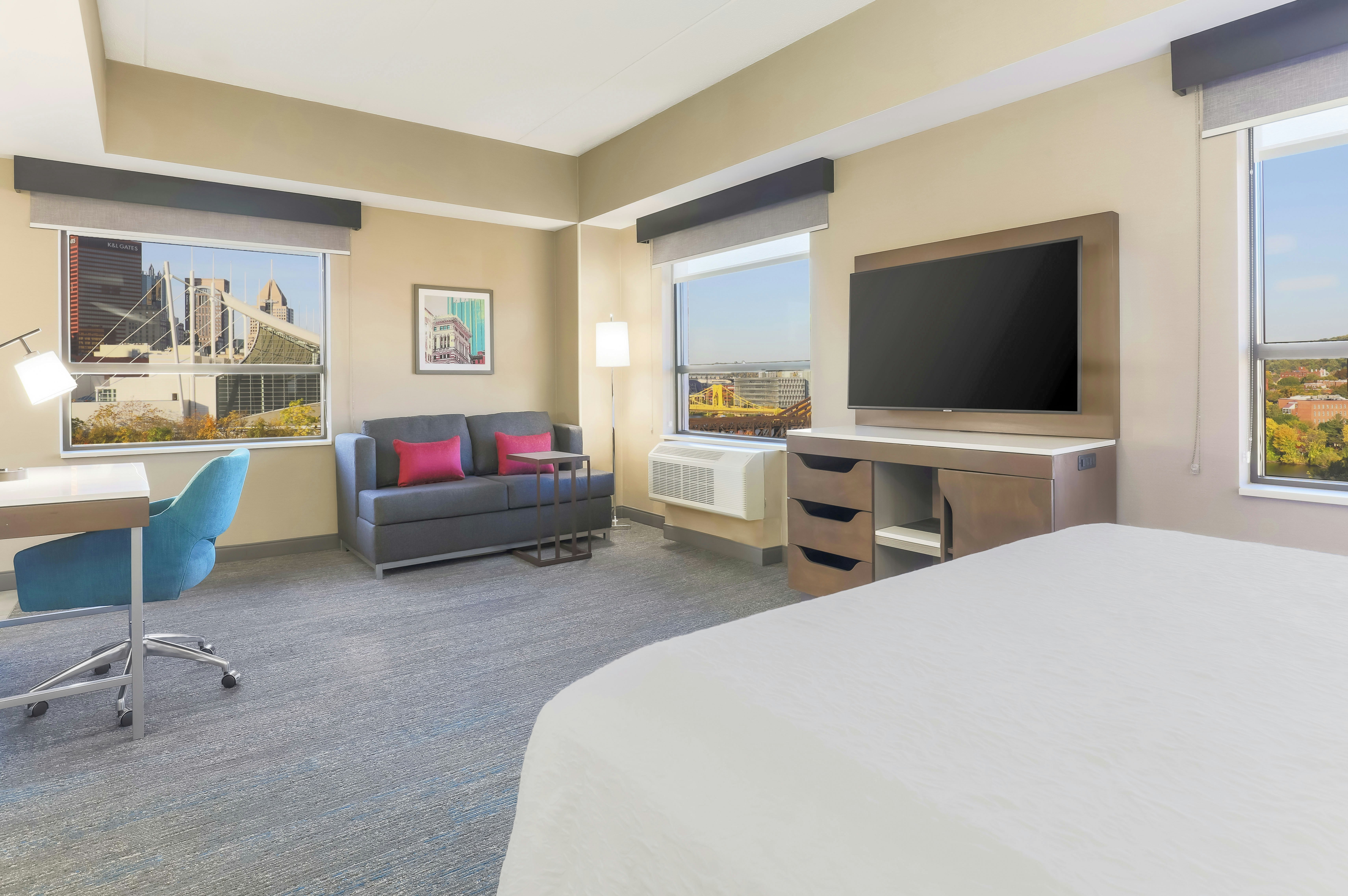 STUDIO, SUITE, KING BED, CITY VIEW