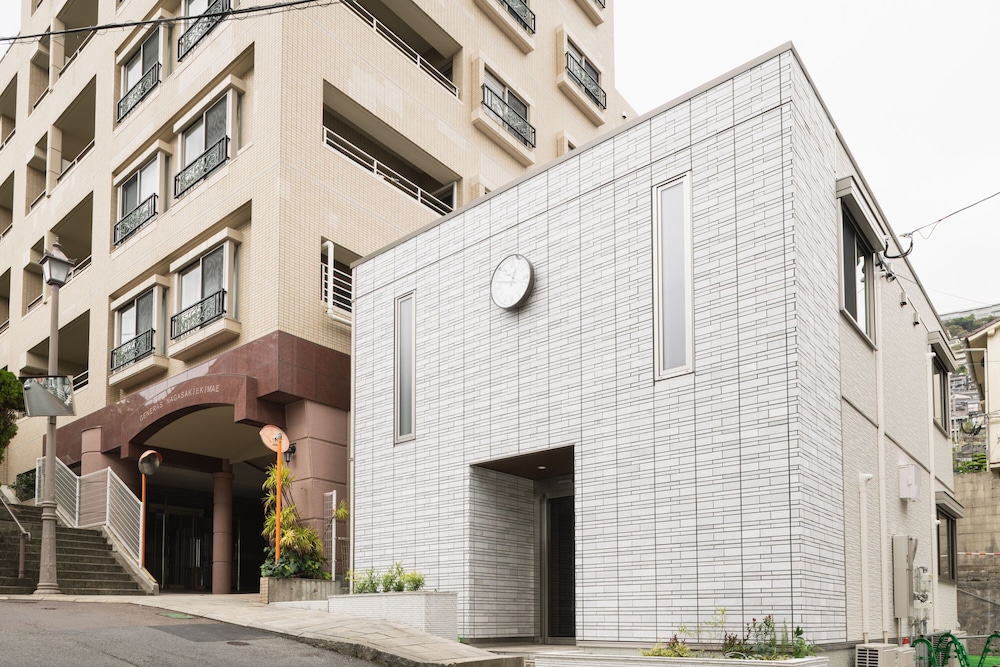 Grand Base Nagasakiekimae 24/27