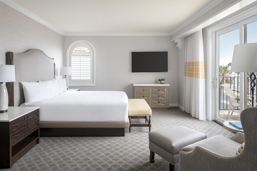 Sunset, Suite, King Bed
