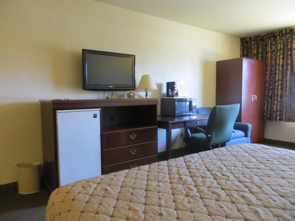 Portside Inn & Suites 31/58