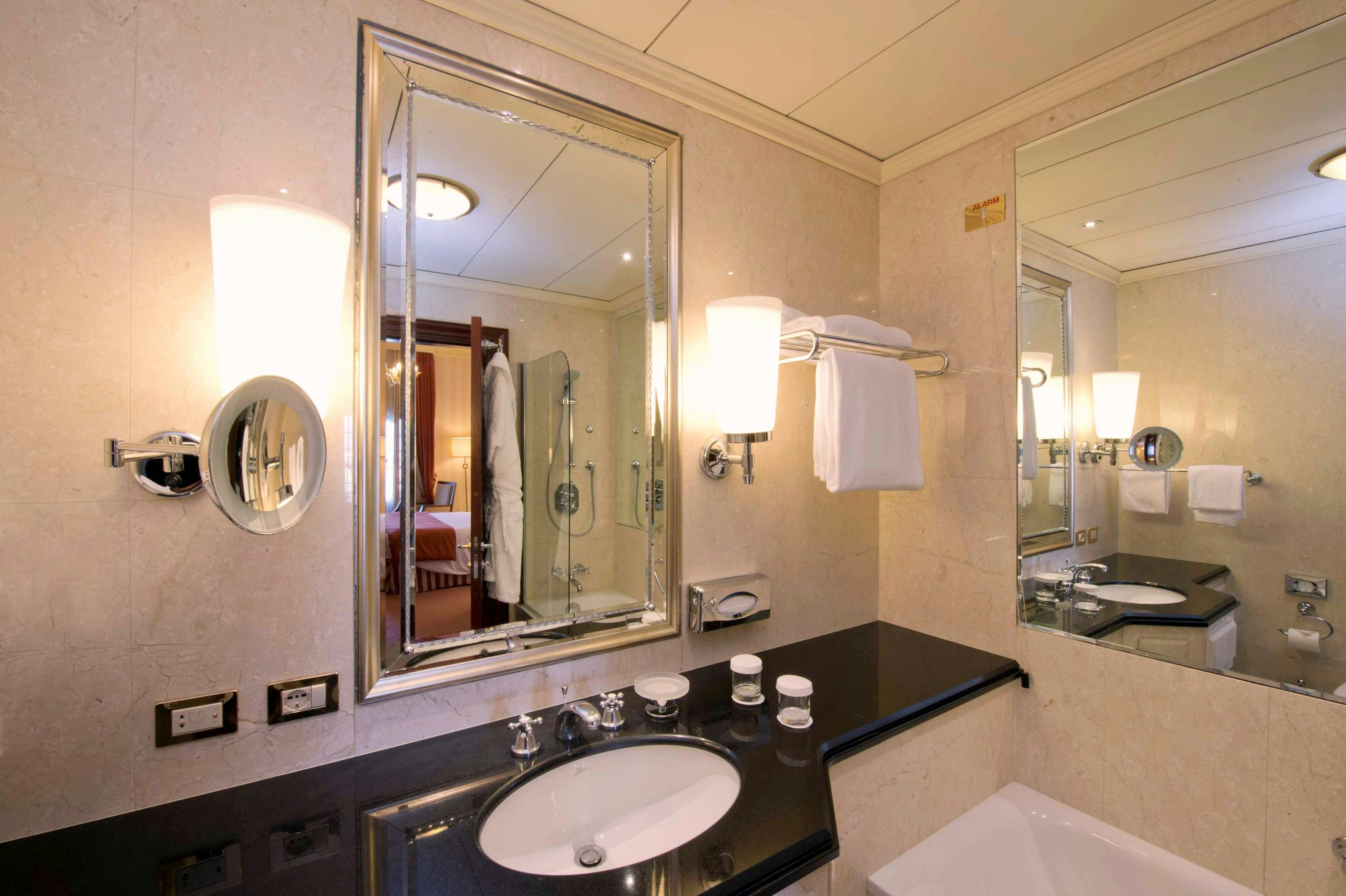 Hilton Molino Stucky Venice 50/50