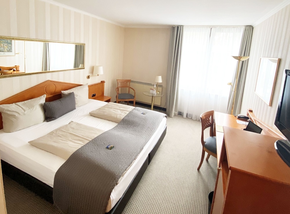 Schlosshotel Bad Wilhelmshohe 22/50