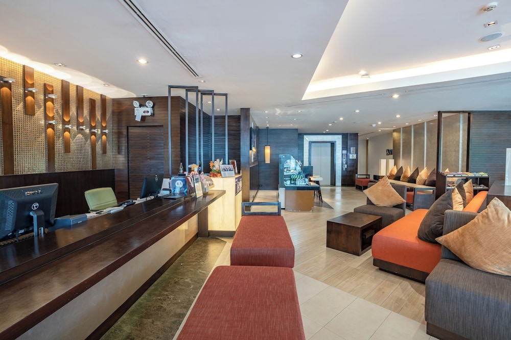 A-ONE Pattaya Beach Resort 52/67