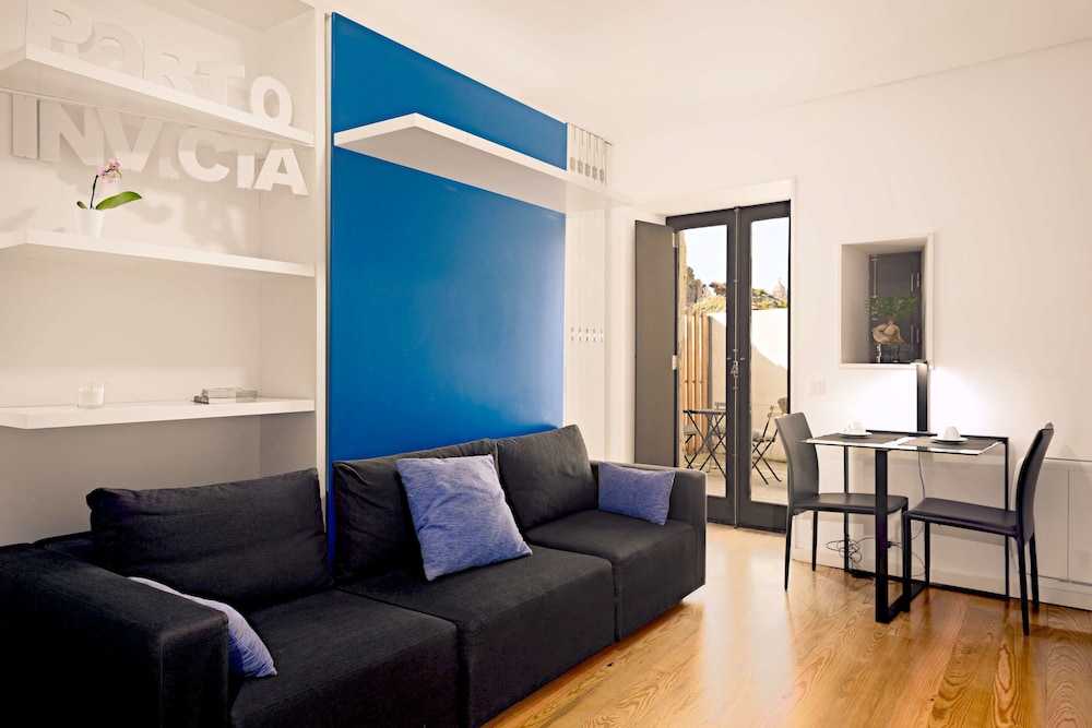 Old City Design Apartments 31/46