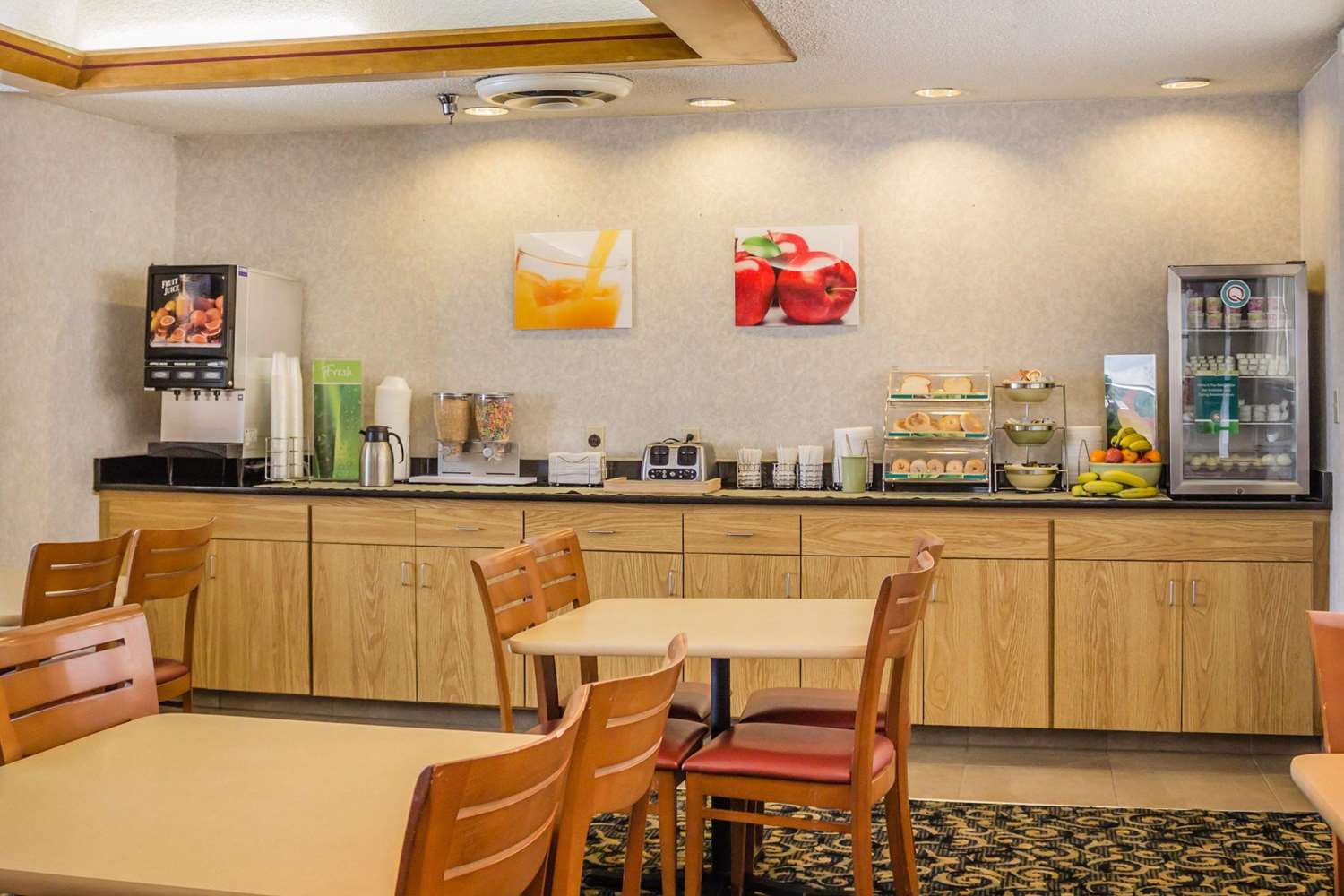 Quality Inn Port Clinton Waterfront 10/14
