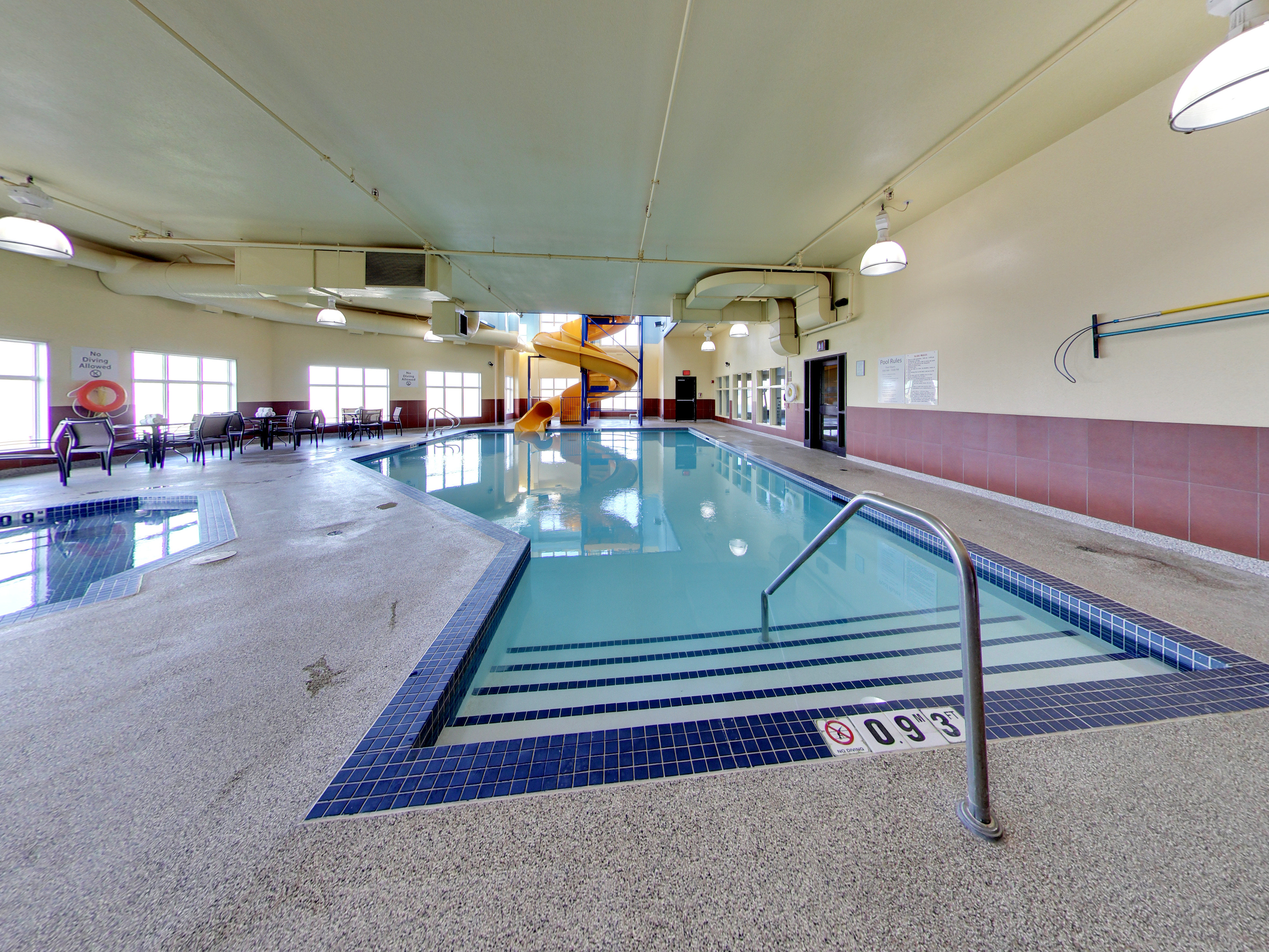 Holiday Inn Express Hotel Suites Edmonton International Airport 22/50