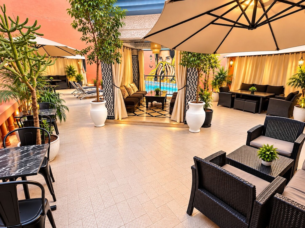 Hotel Tafoukt 6/71