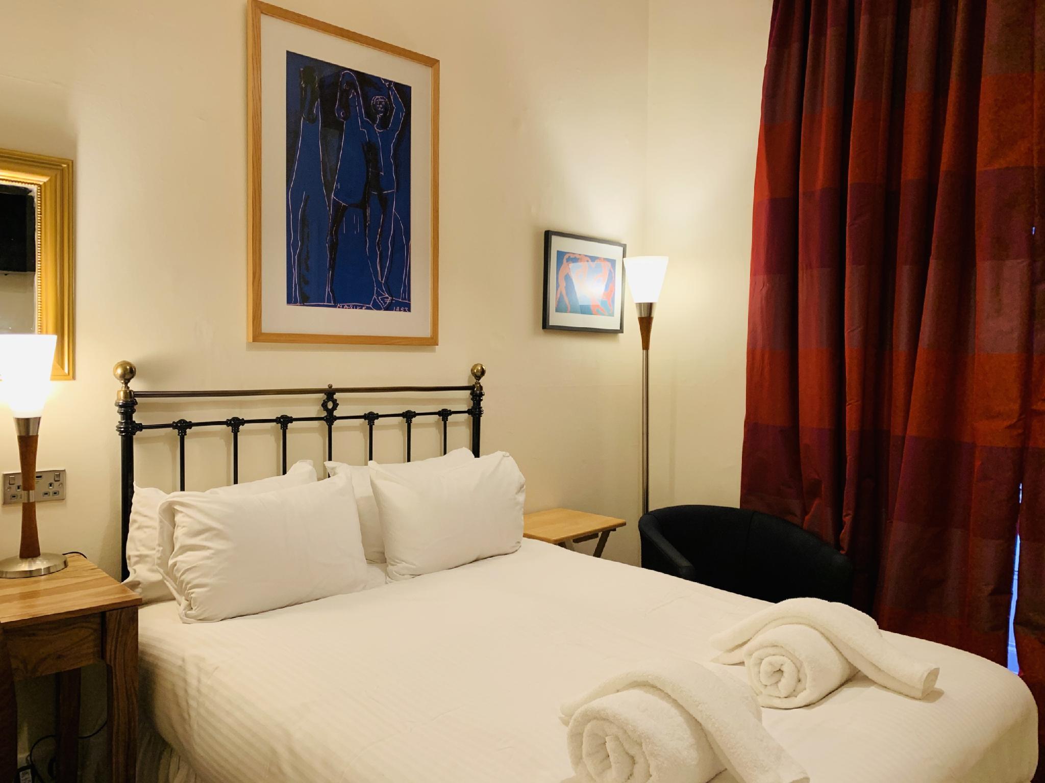 Standard, Double Bed, Street View