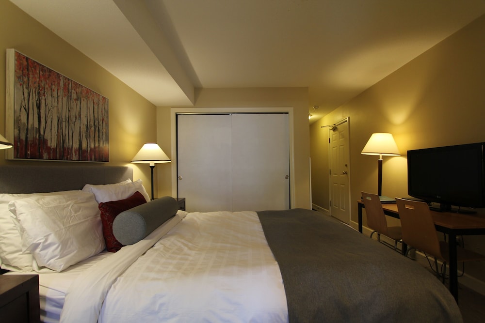 STANDARD, DOUBLE BED, BALCONY
