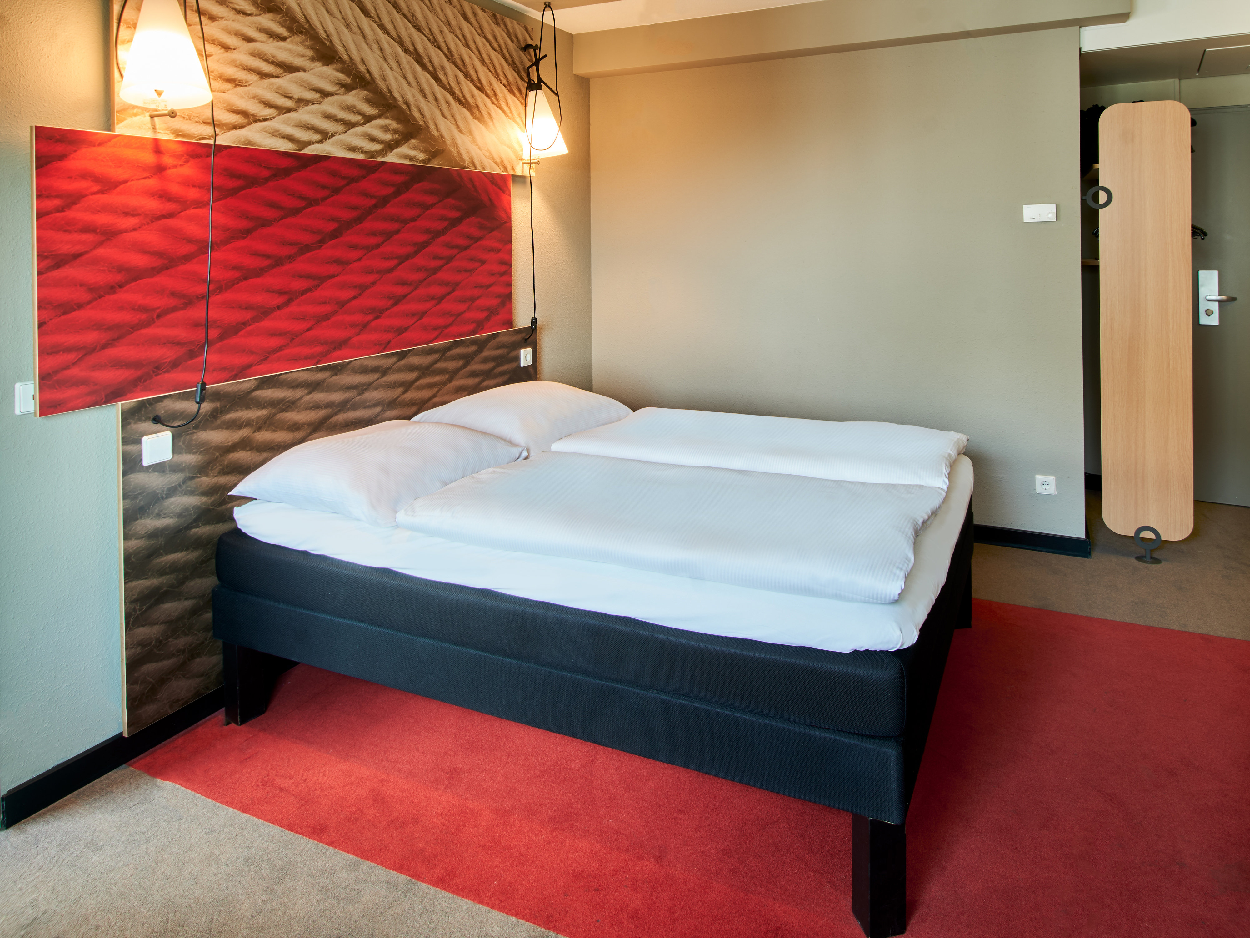 B&B Hotel Frankfurt-Messe 13/47