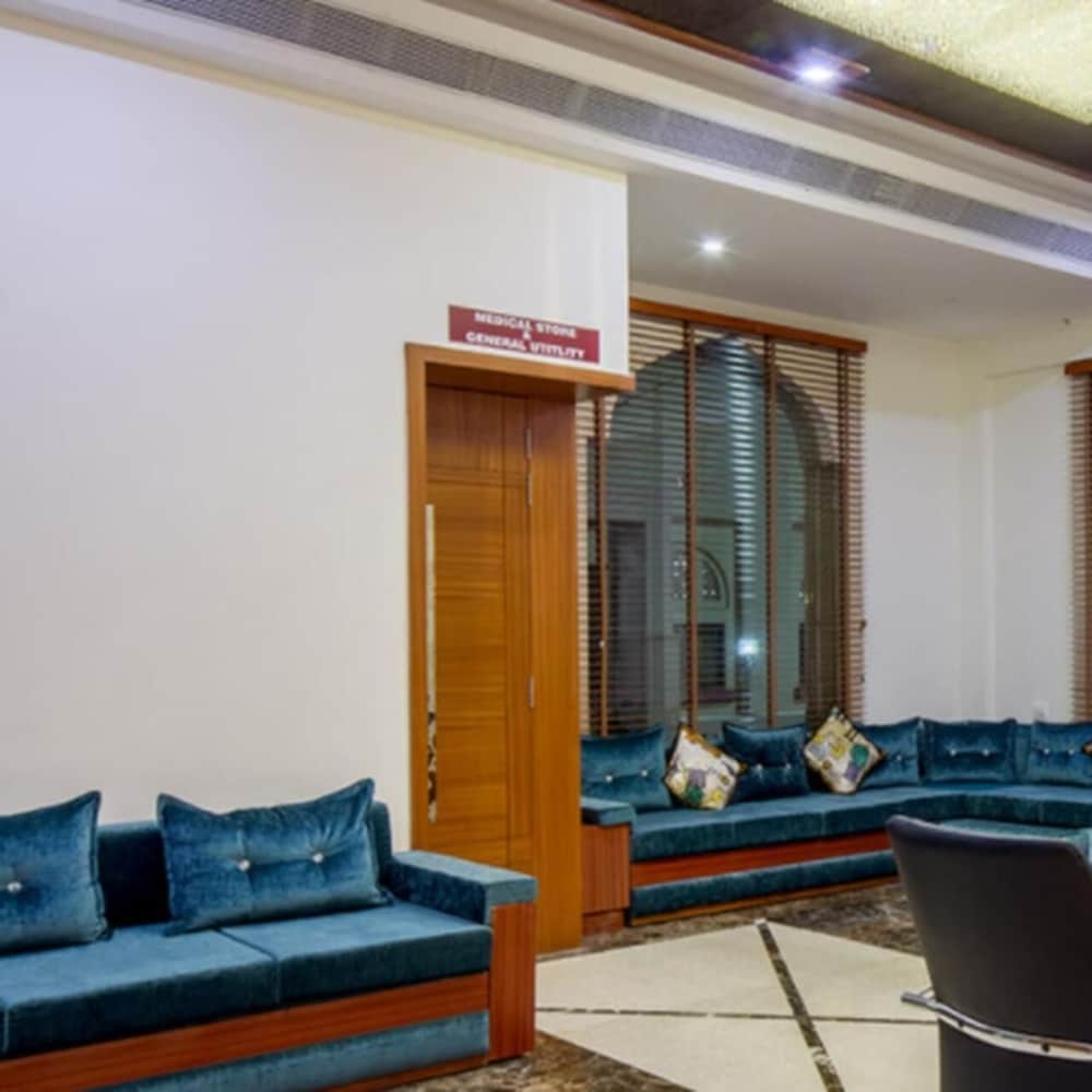 Ambience Gwalior 11/19