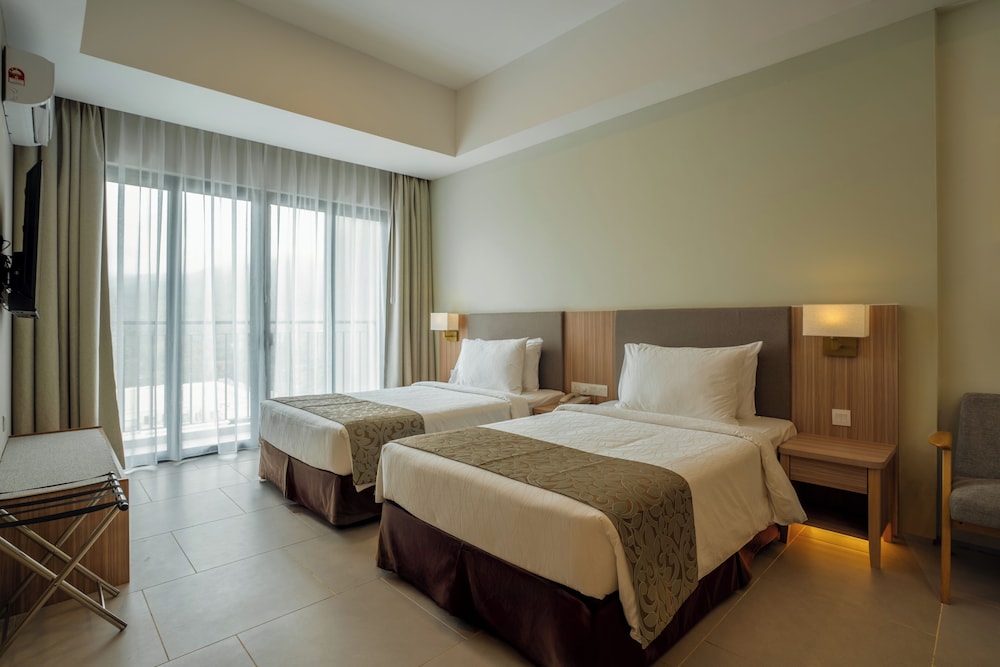 Zenith Suites Cameron 27/68