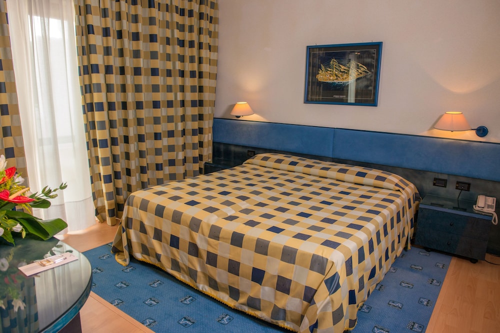 PIZZOMUNNO VIESTE PALACE HOTEL 32/77