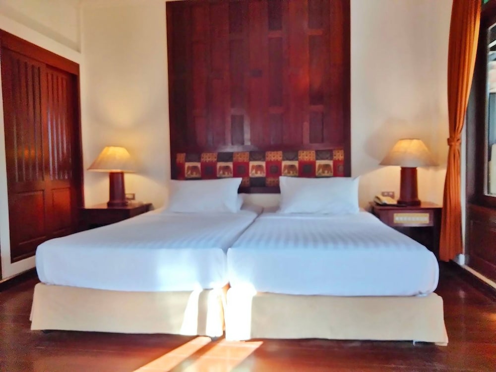 THAI, VILLA, TWIN BEDS