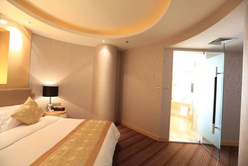 Golden Mountain International Hotel 9/49