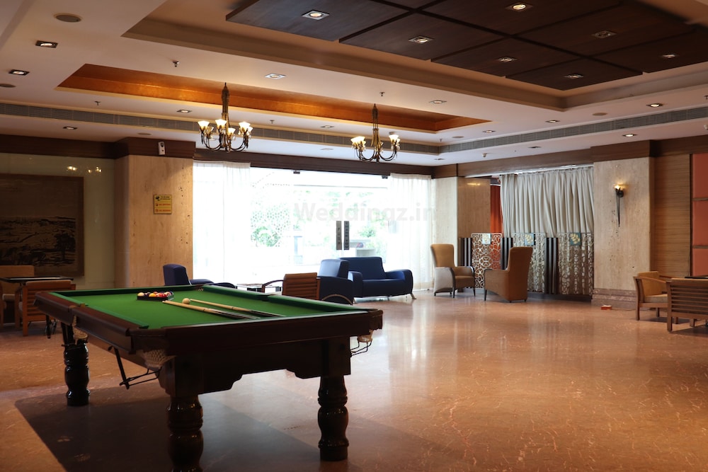 Cambay Grand 52/60