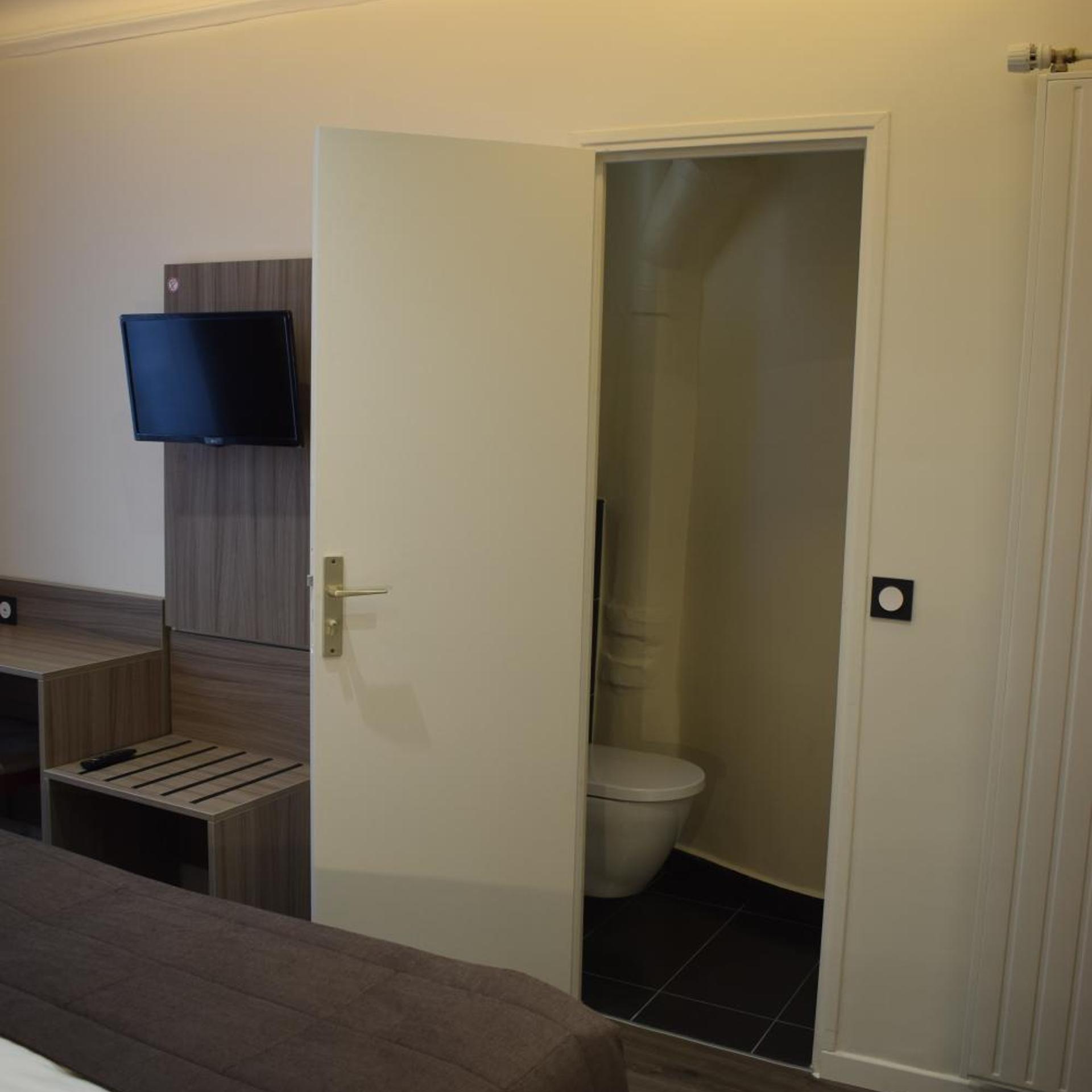 Hotel Puy De Dome 34/49
