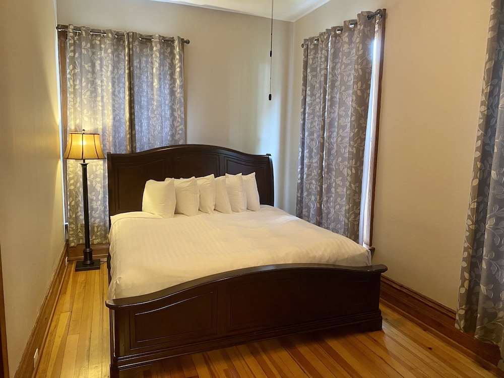 Captain Wohlt Inn Bed Breakfast 40/76