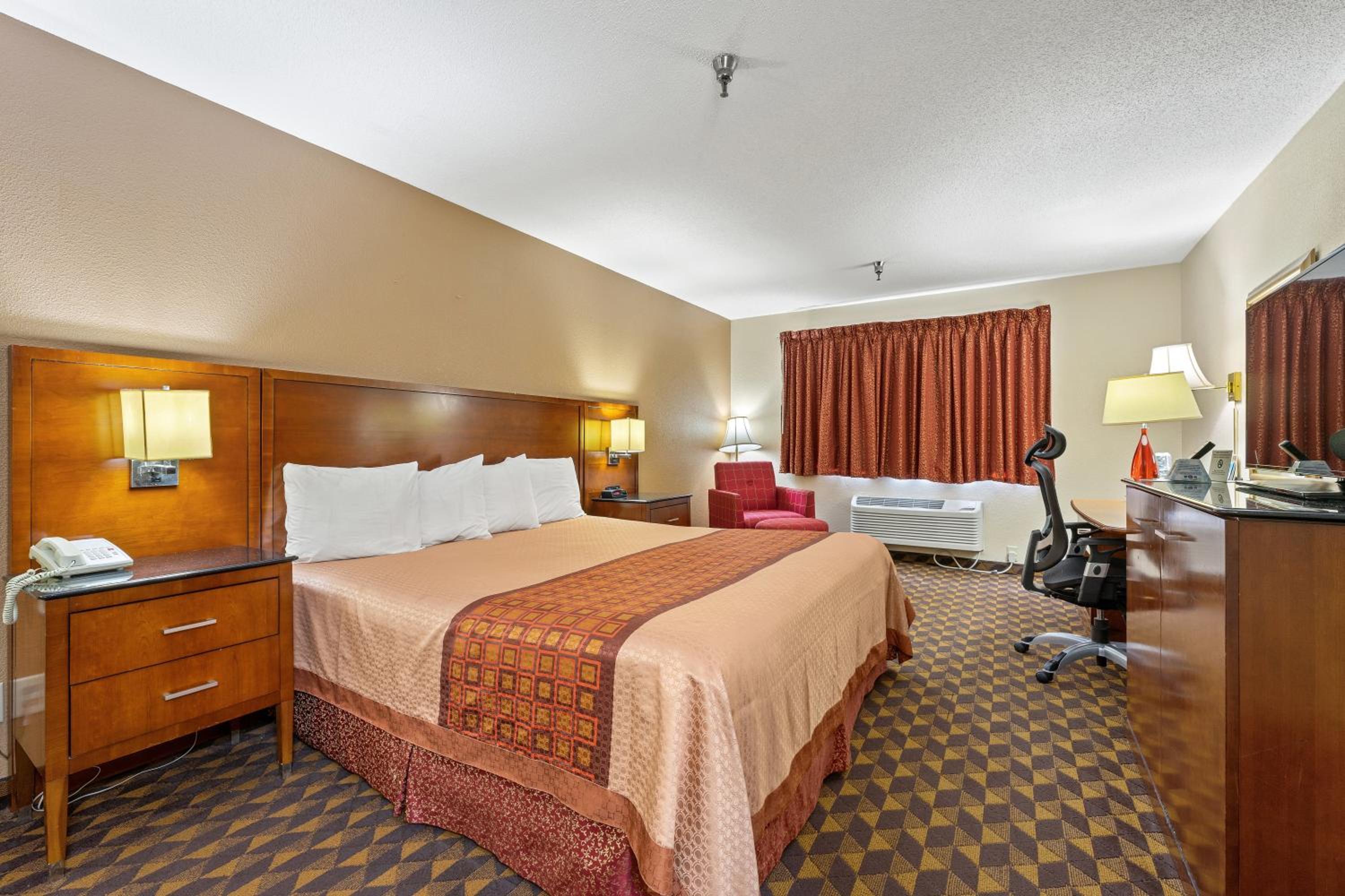 Geneva Motel Inn 3/26