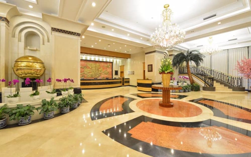 Excemon Hefei Peace Hotel 18/28