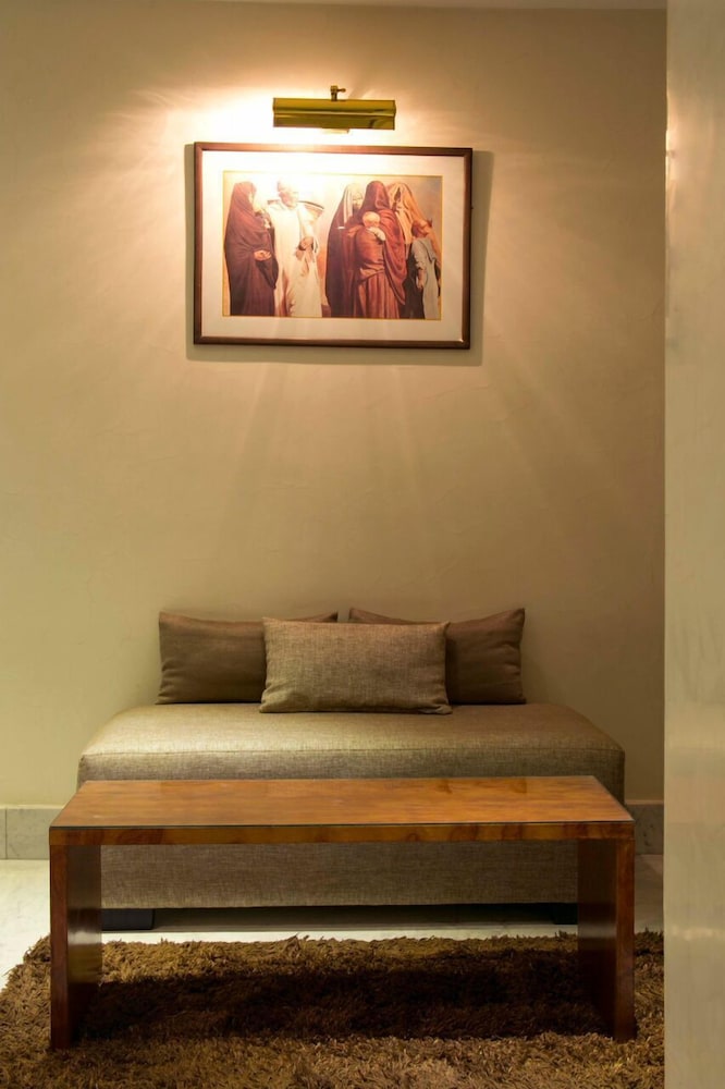 NASSIM HOTEL photo2