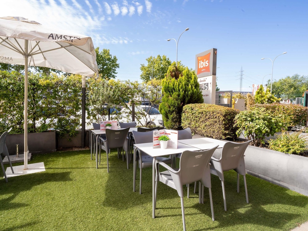 Ibis Madrid Alcorcon Tresaguas 37/44