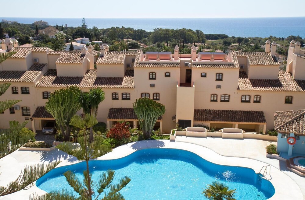 Apartamentos Playa de Toro 1/50