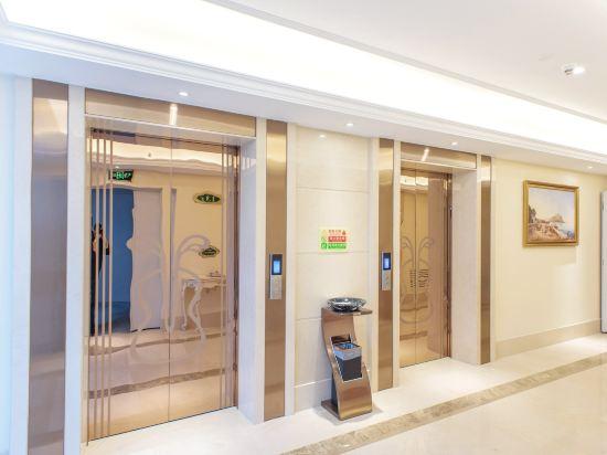 Vienna International Hotel (Dongguan Qiaotou Square) 5/22