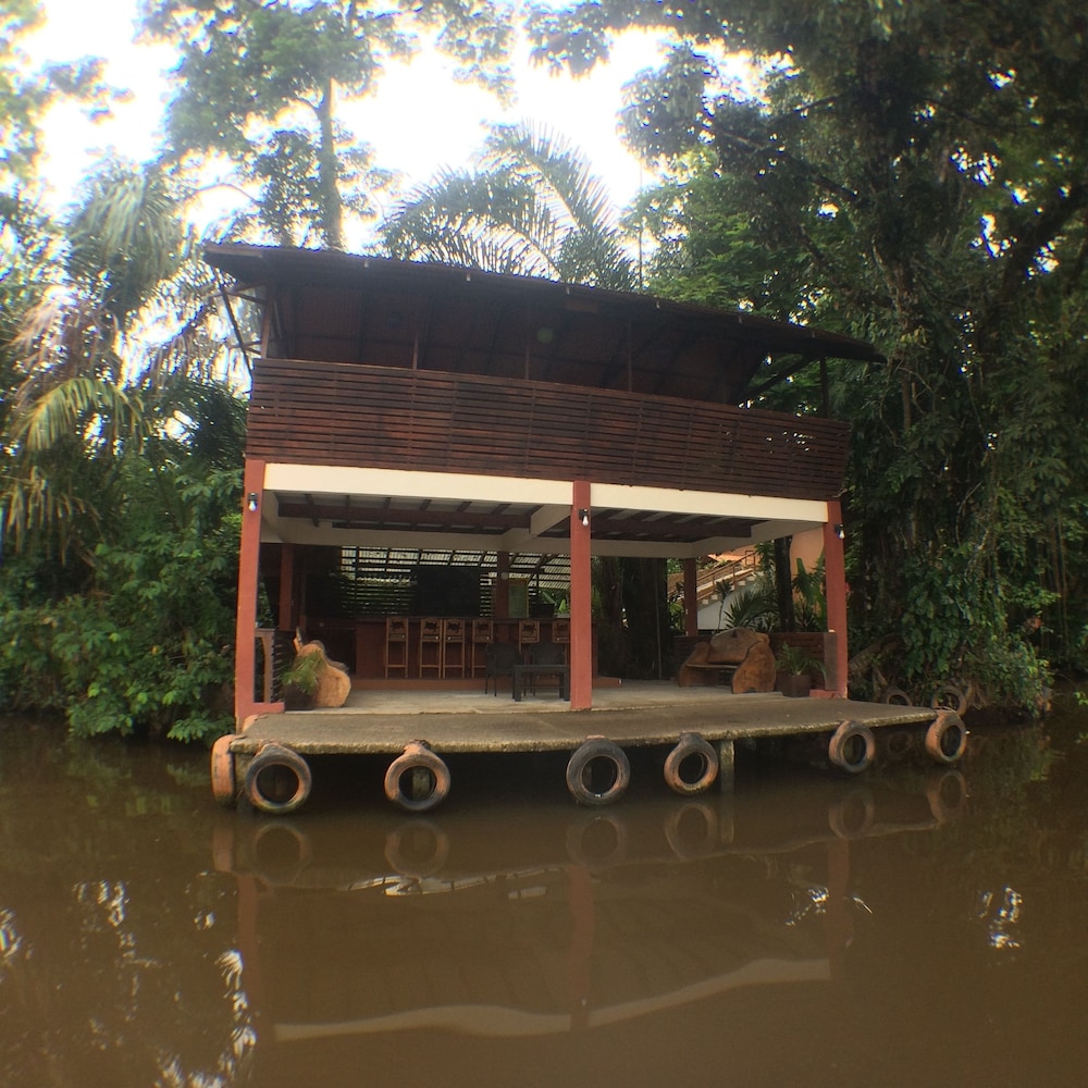 Hotel Rana Roja Lodge 2/50