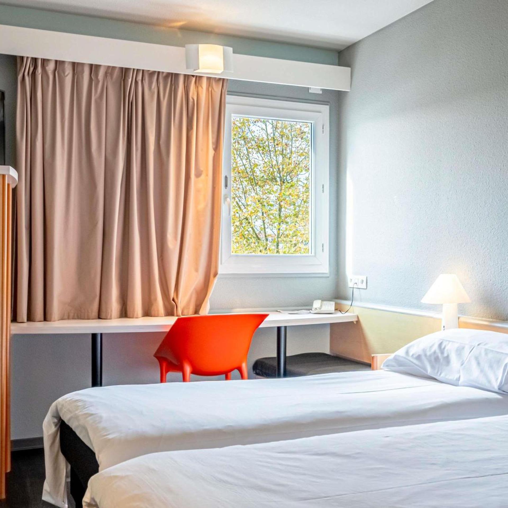 Standard, Single Bed