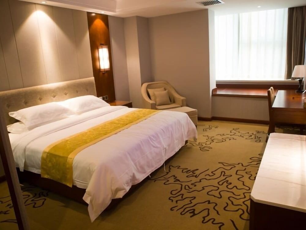 GreenTree Eastern Handan Daming Town Bus Station Hotel 13/33
