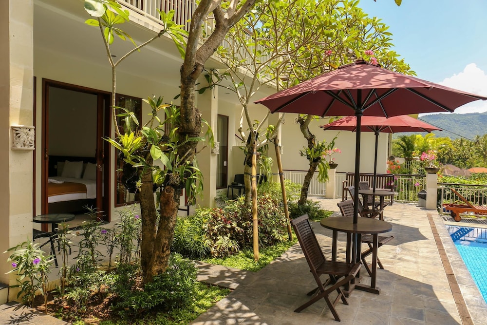 Dewivilla Hotel 44/50