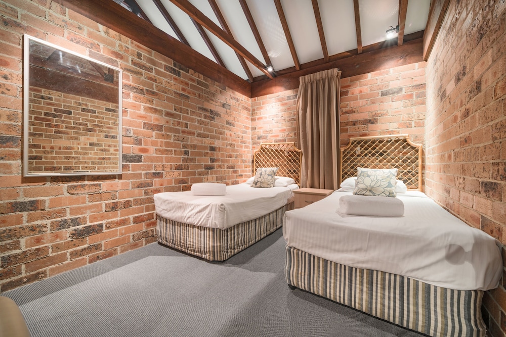 Avoca Beach Hotel 17/45