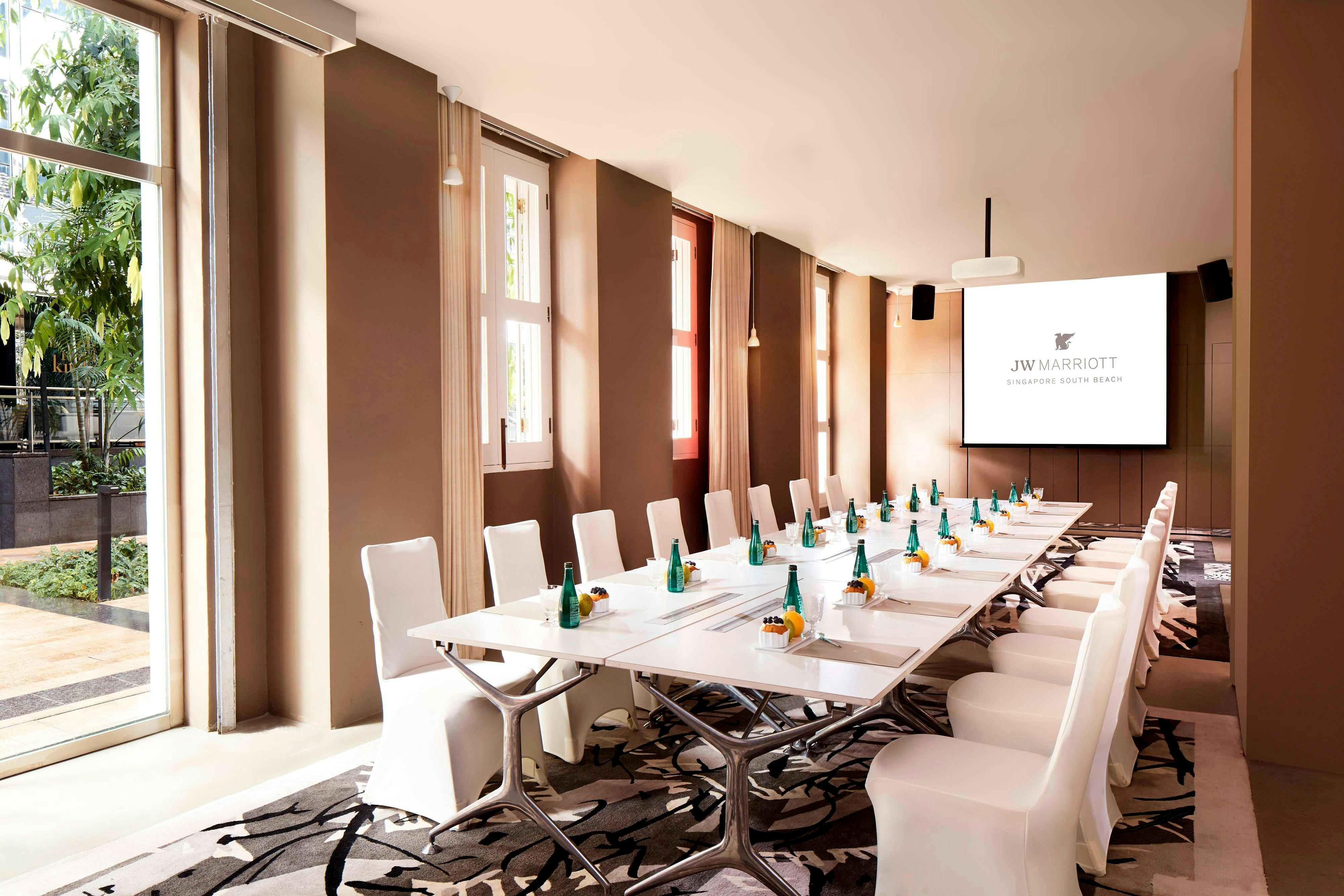 JW MARRIOTT HOTEL SINGAPORE SOUTH BEACH 63/73