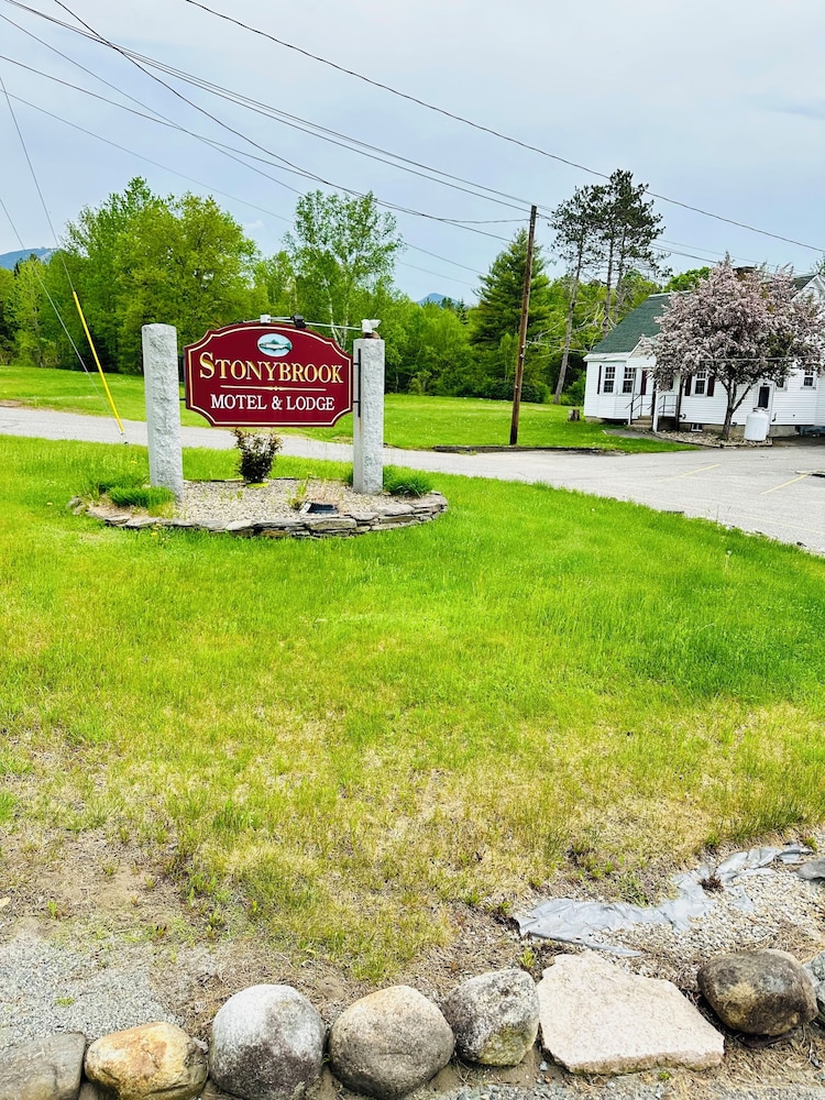Stonybrook Motel & Lodge 44/59