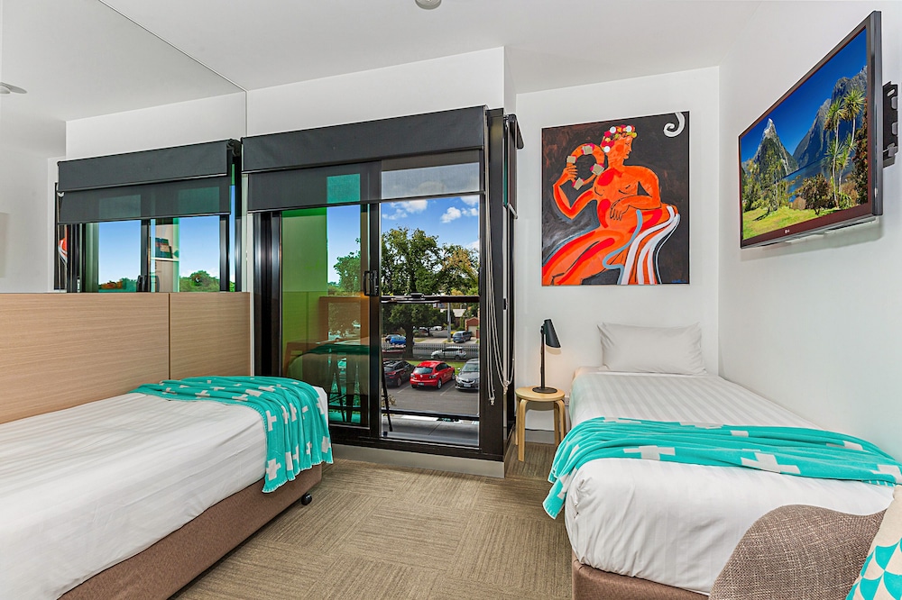 Mercure Bendigo Schaller 25/75