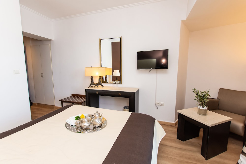 Mati Hotel 20/53