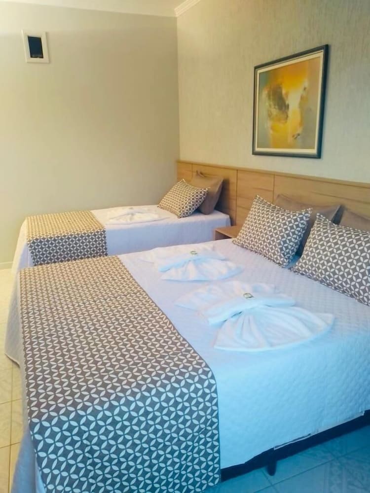 JHS Palace Hotel 34/41