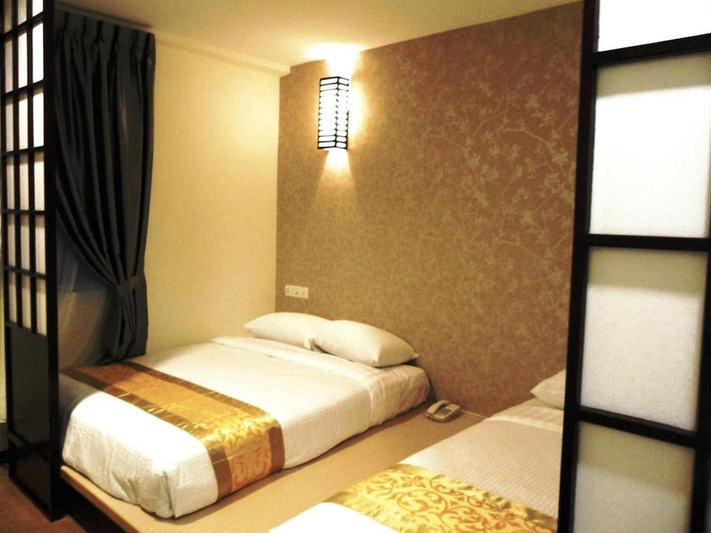 Eight Days Boutique Hotel @ Impianemas Skudai 40/47