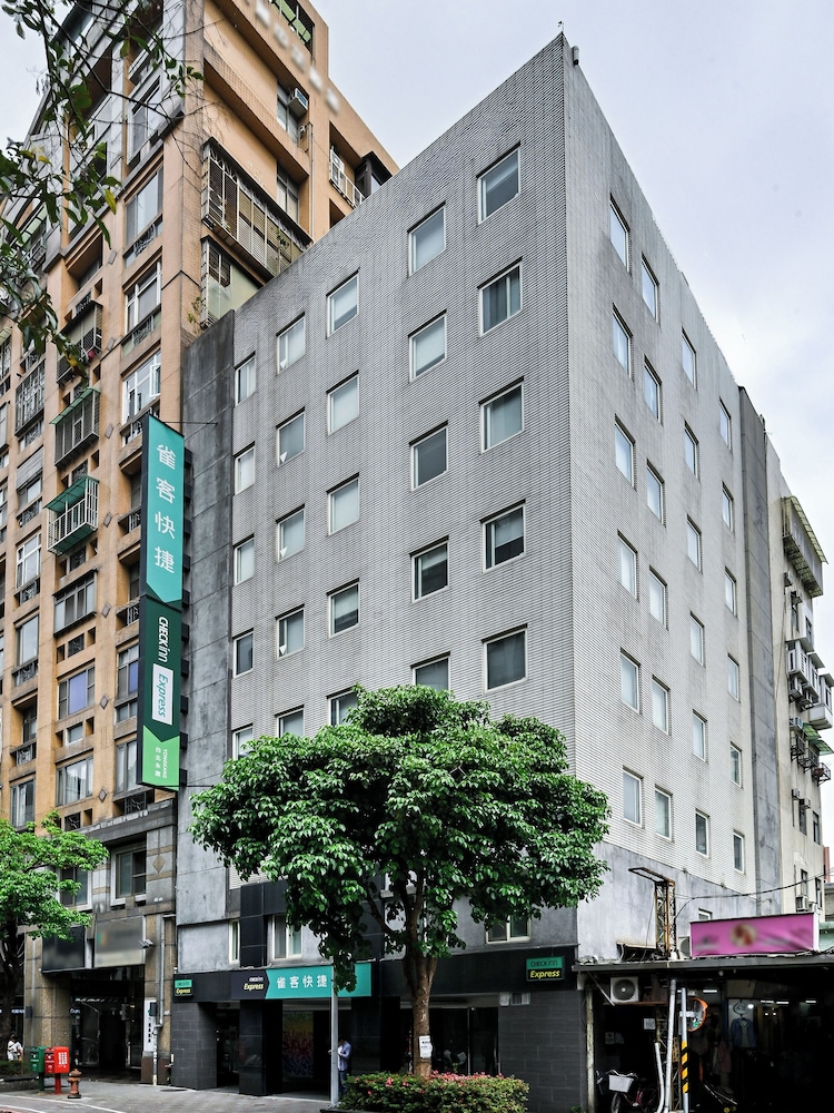 CHECK inn Express Taipei YongKang 34/45
